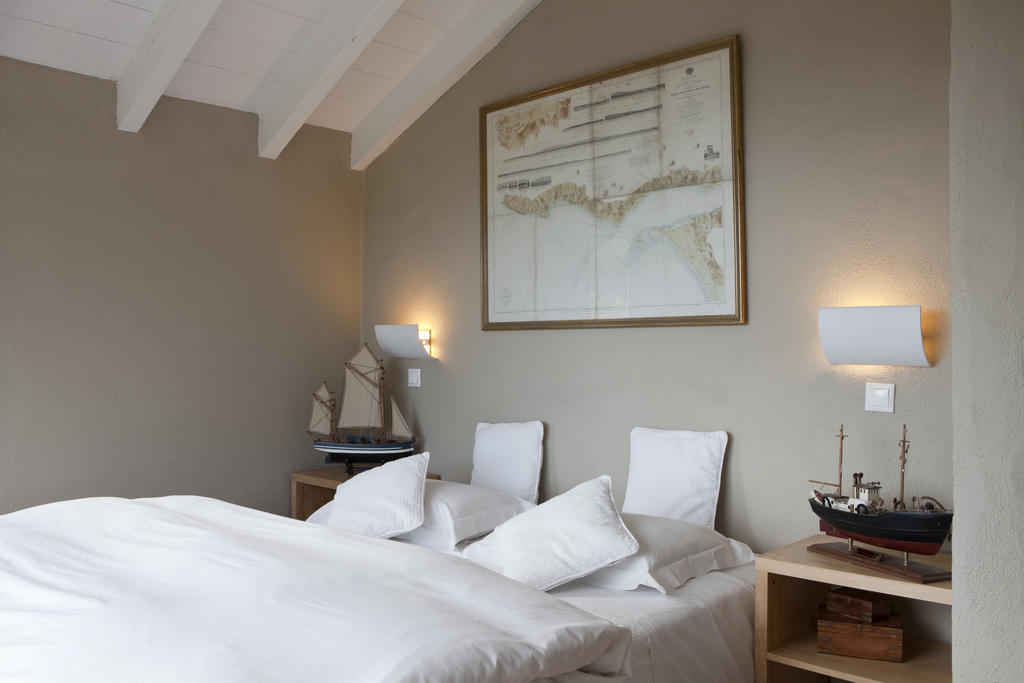 Convento Sao Saturnino Hotel Colares Room photo